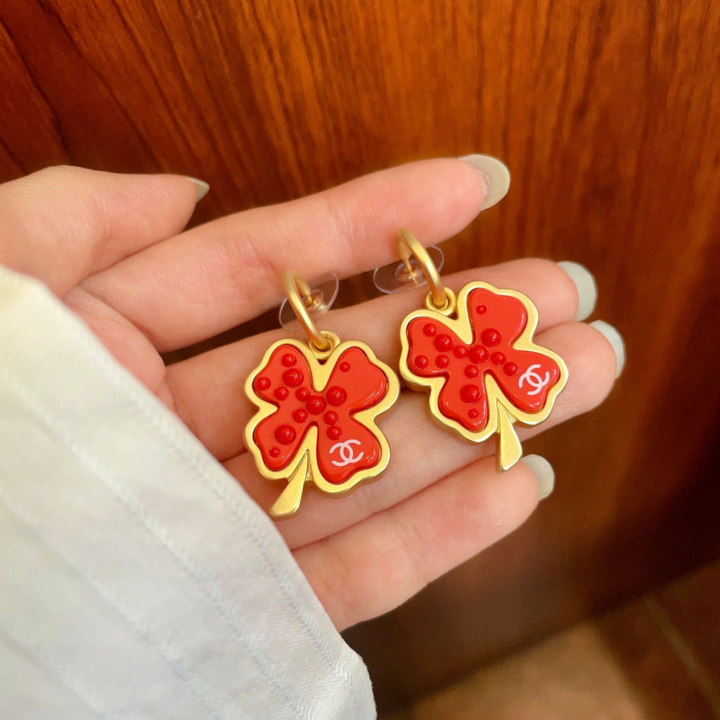 Chanel Interlocking C Camellia Earrings - album image 4
