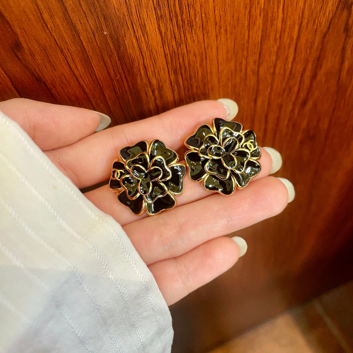 Chanel Interlocking C Camellia Stud Earrings - album image 4
