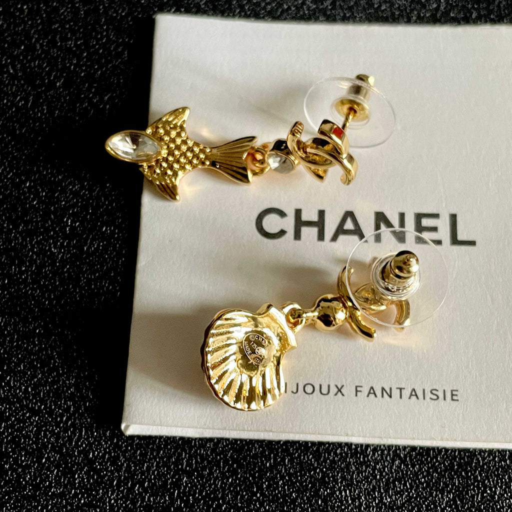 Chanel Interlocking C Earrings - album image 7