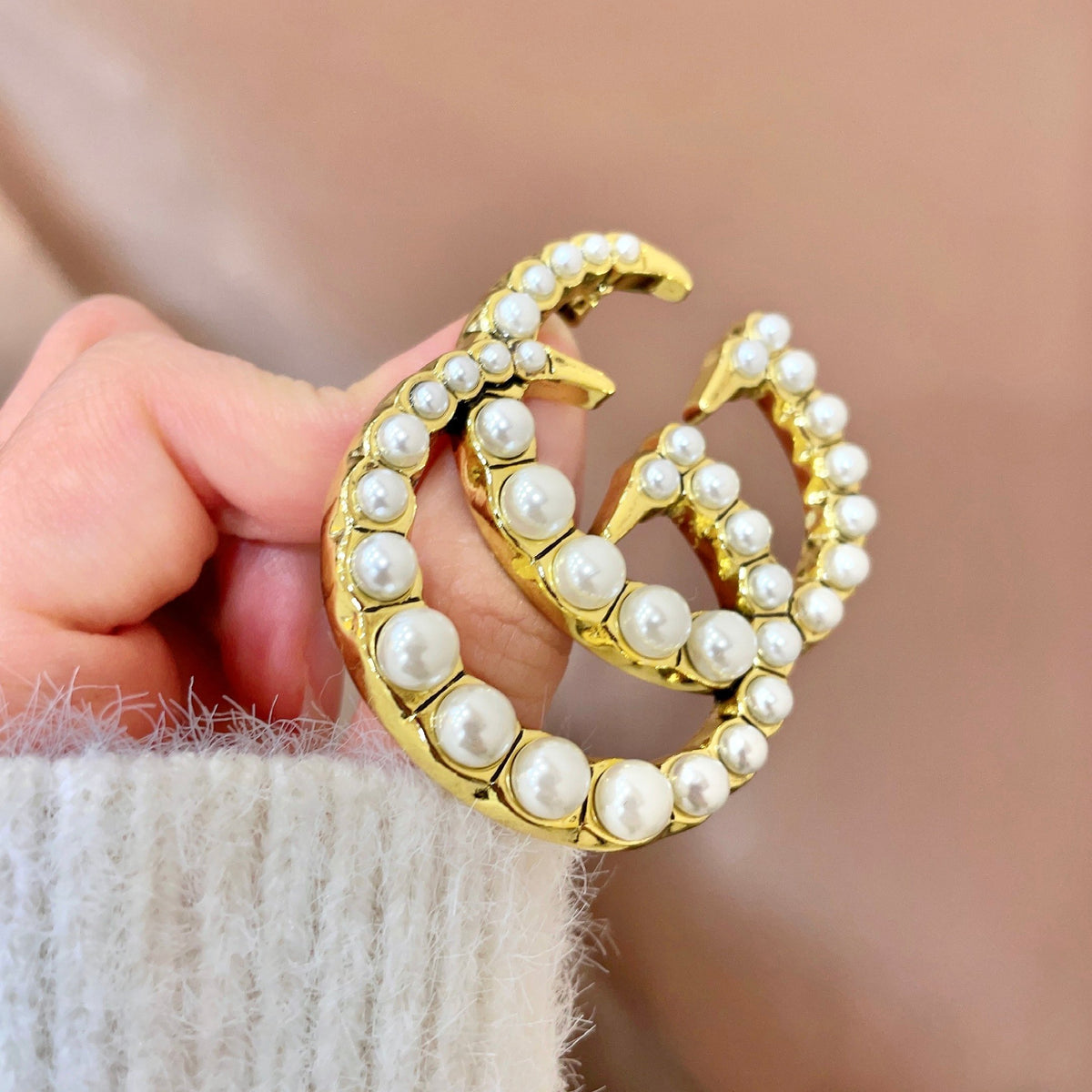 Gucci Gold-Tone Crystal Interlocking G Brooch - album image 3