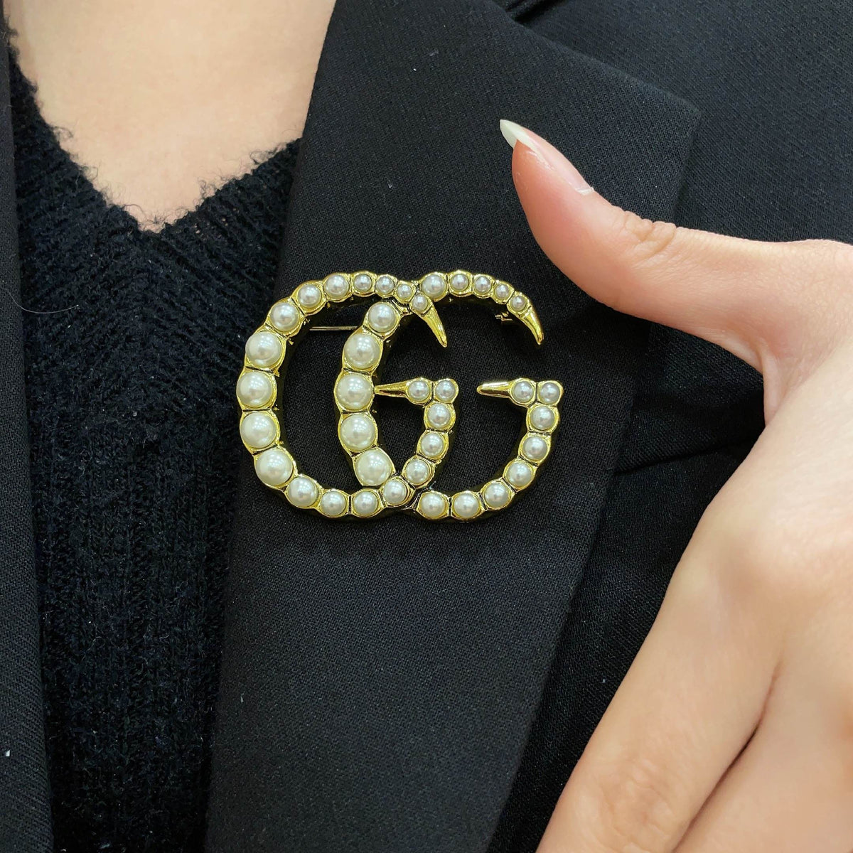 Gucci Gold-Tone Crystal Interlocking G Brooch - album image 1