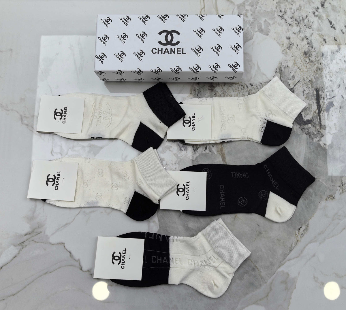 Chanel monochrome contrast heel ankle socks - view 3