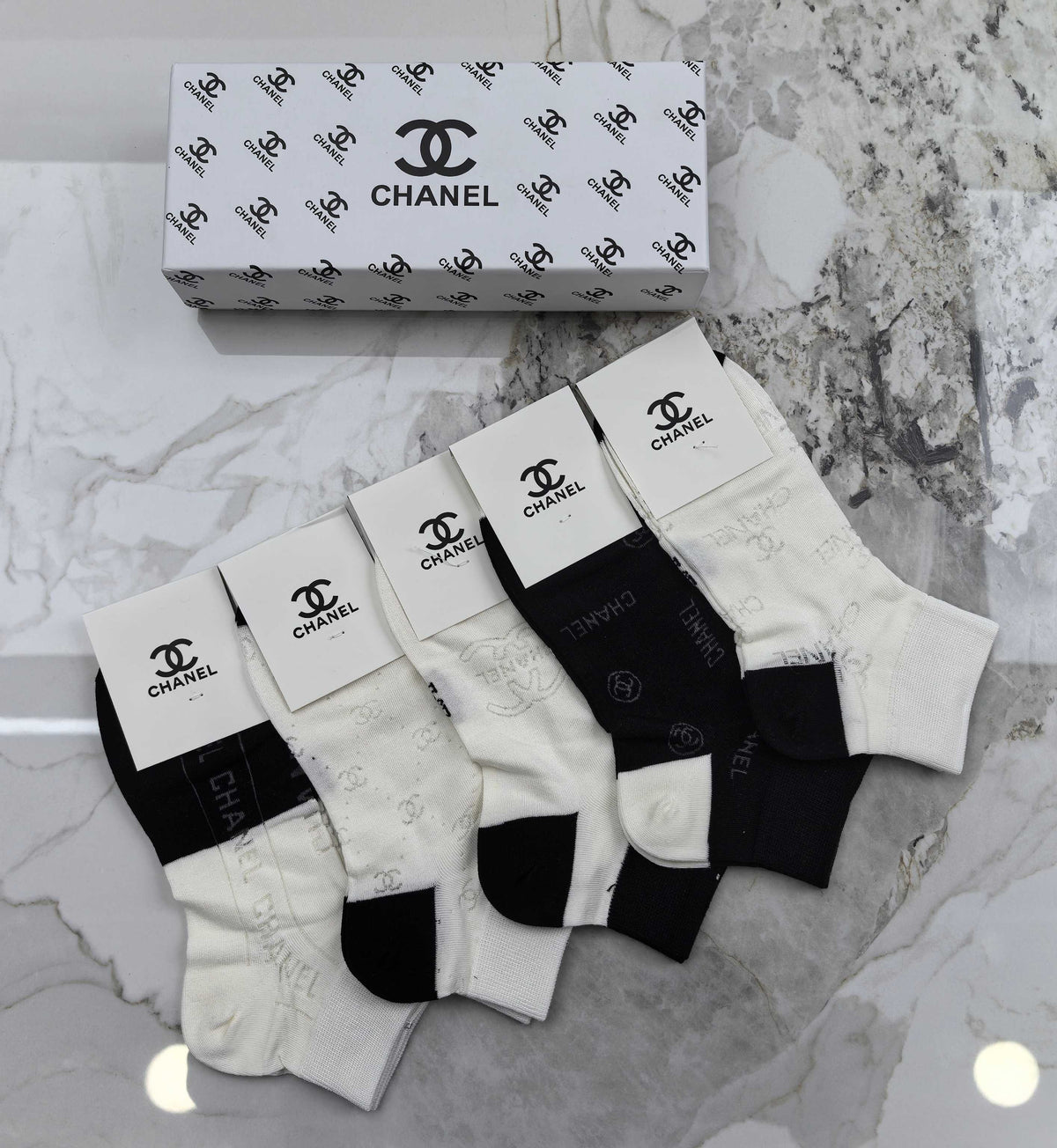 Chanel monochrome contrast heel ankle socks - view 5