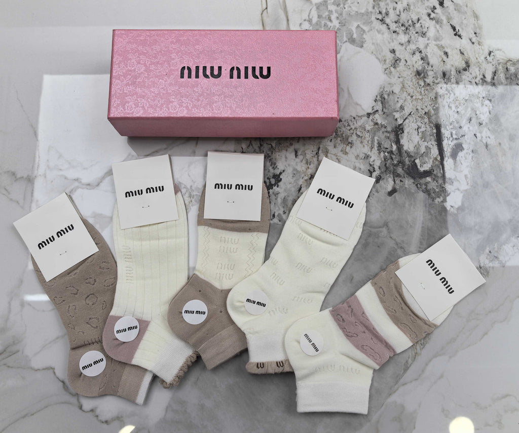 Miu Miu taupe color block ankle socks, image 3