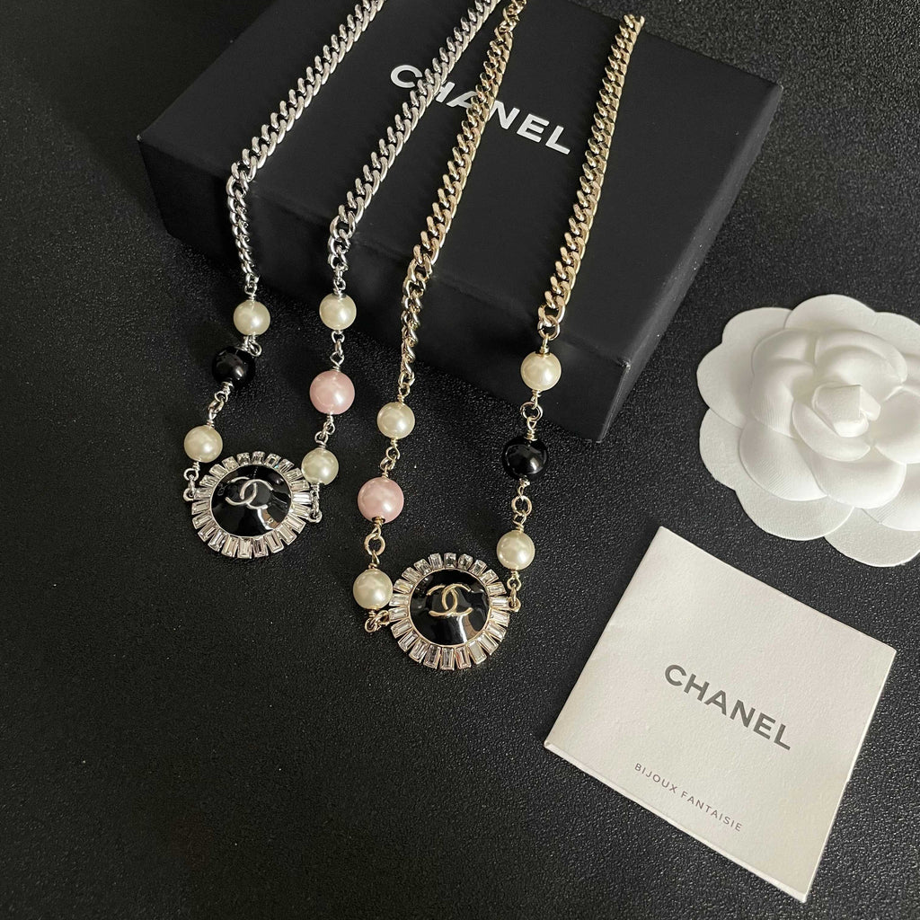 Chanel Interlocking C Pearl Double-Layer Necklace - album image 10