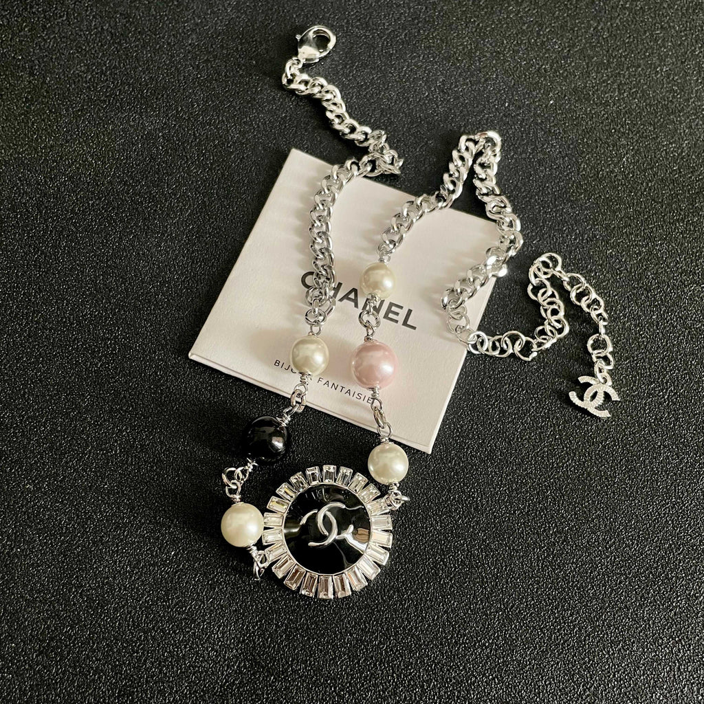 Chanel Interlocking C Pearl Double-Layer Necklace - album image 9