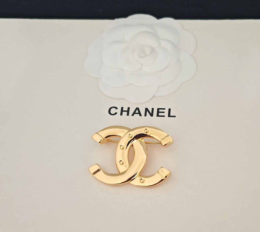 Chanel Polished Brooch - album image 4