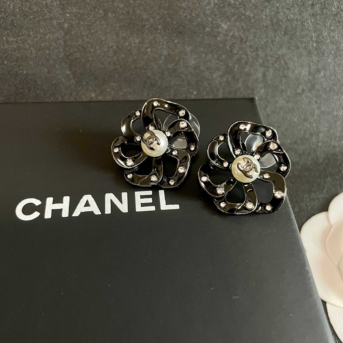 Chanel Interlocking C Camellia Openwork Stud Earrings - album image 9