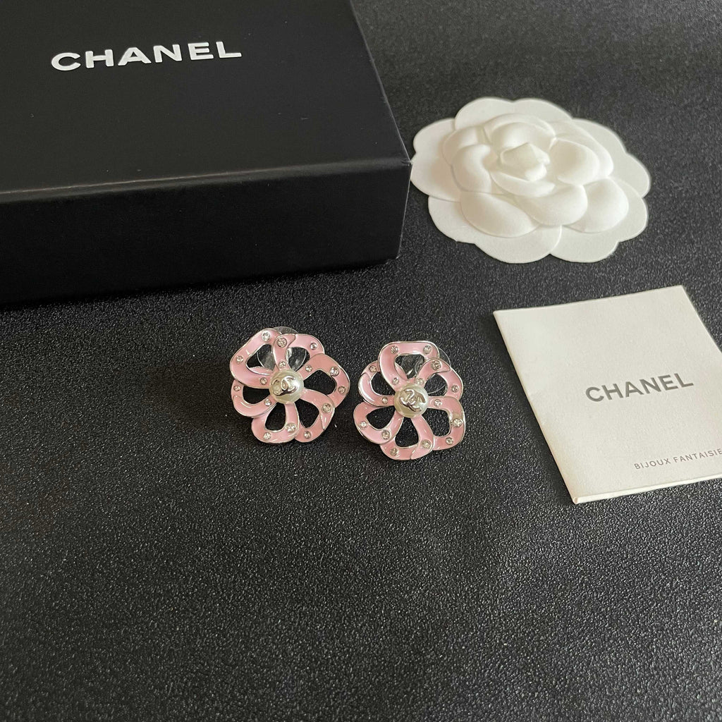 Chanel Interlocking C Camellia Openwork Stud Earrings - album image 6