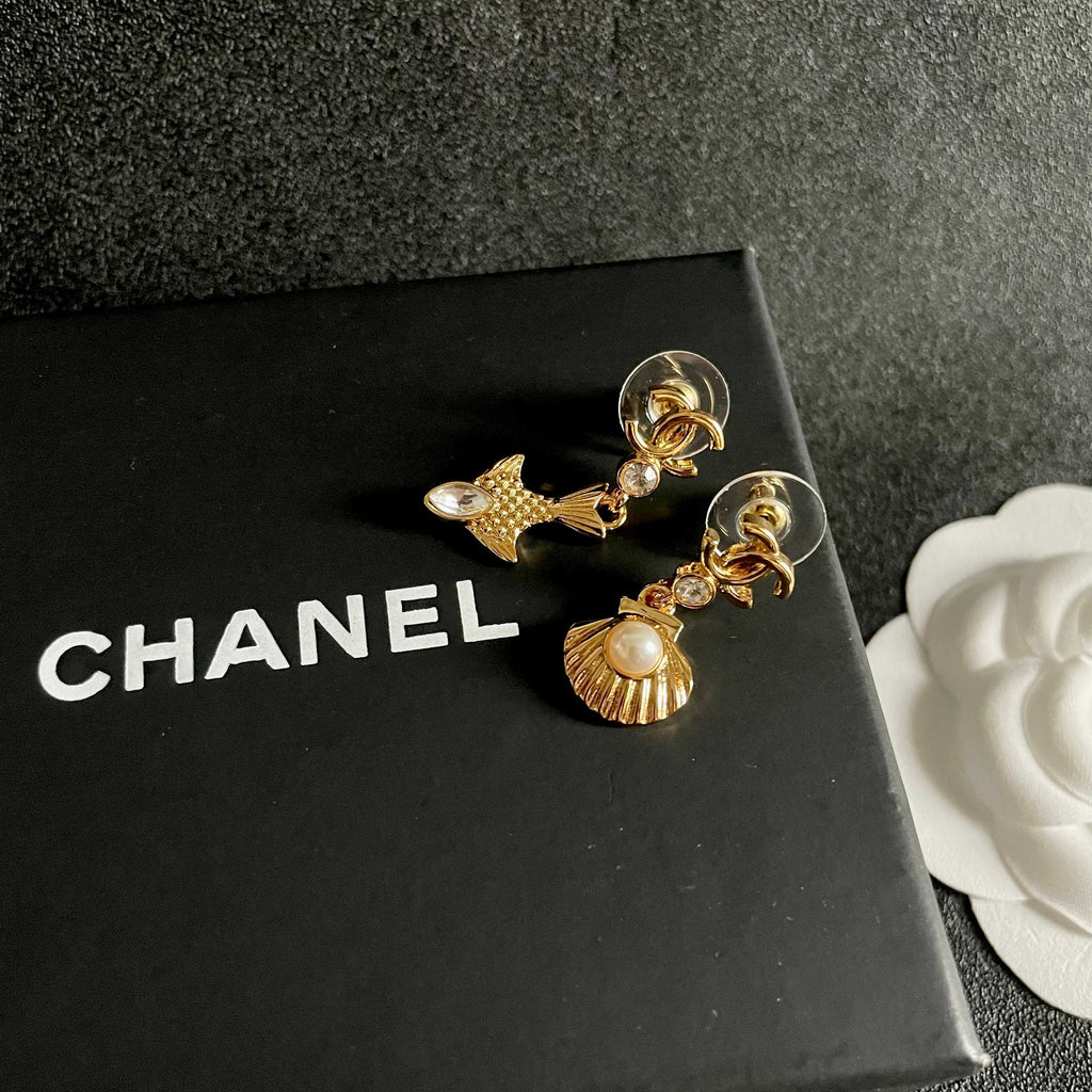 Chanel Interlocking C Earrings - album image 9