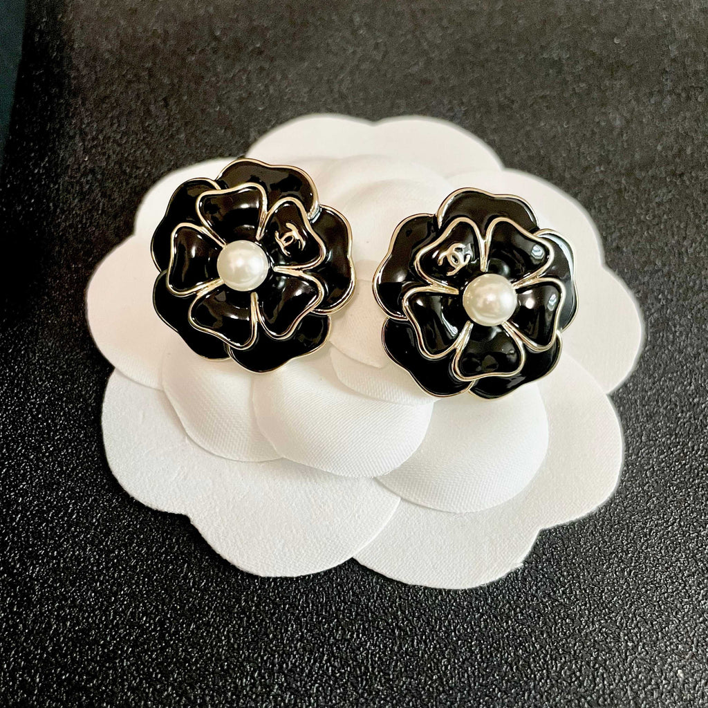 Chanel Interlocking C Camellia Stud Earrings - album image 8