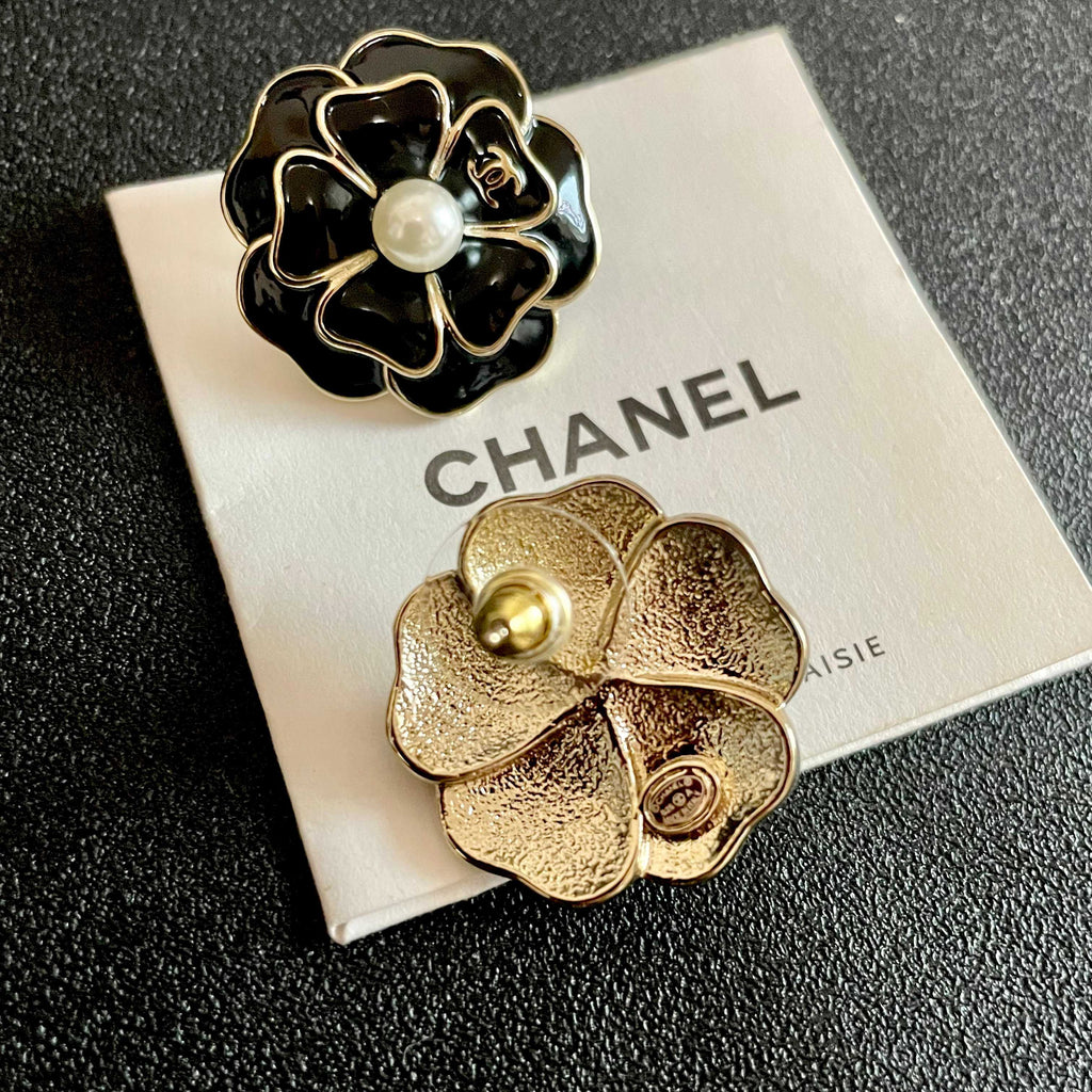 Chanel Interlocking C Camellia Stud Earrings - album image 7