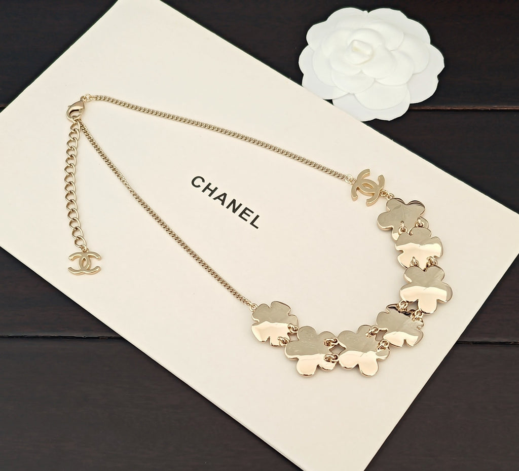 Chanel Blue Flower Necklace - album image 4