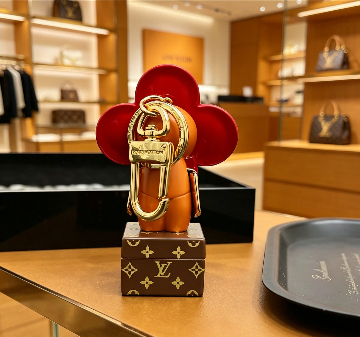 Louis Vuitton Sunflower Keychain - album image 4