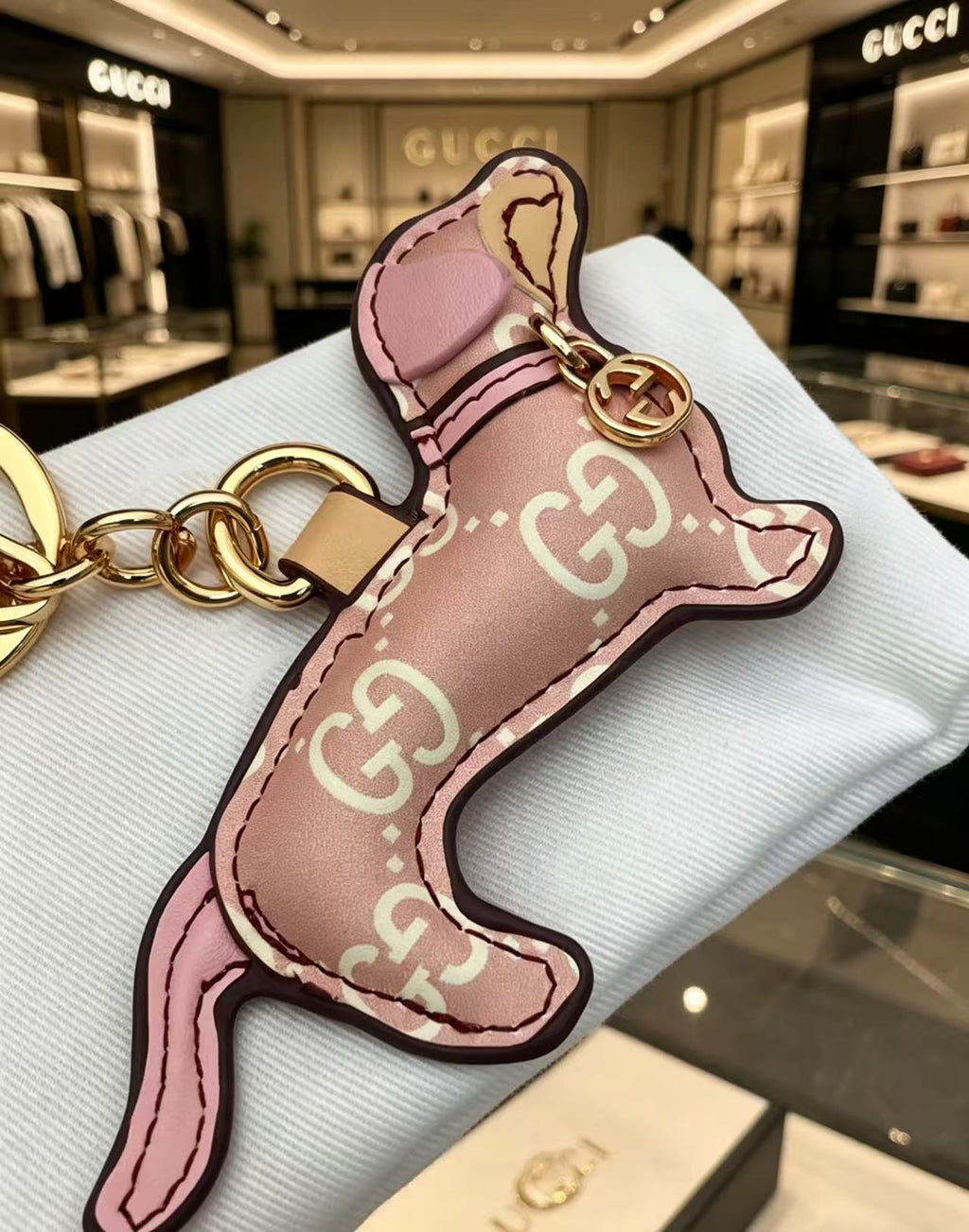 Gucci Interlocking G Key Monogram Leather Keychain - album image 5