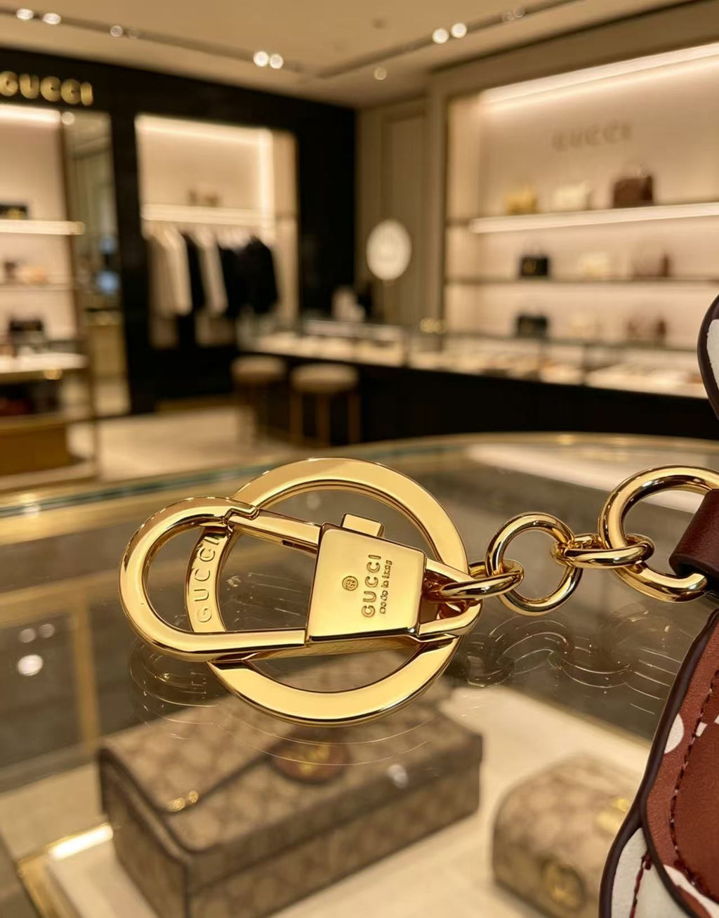 Gucci Interlocking G Key Monogram Leather Keychain - album image 6