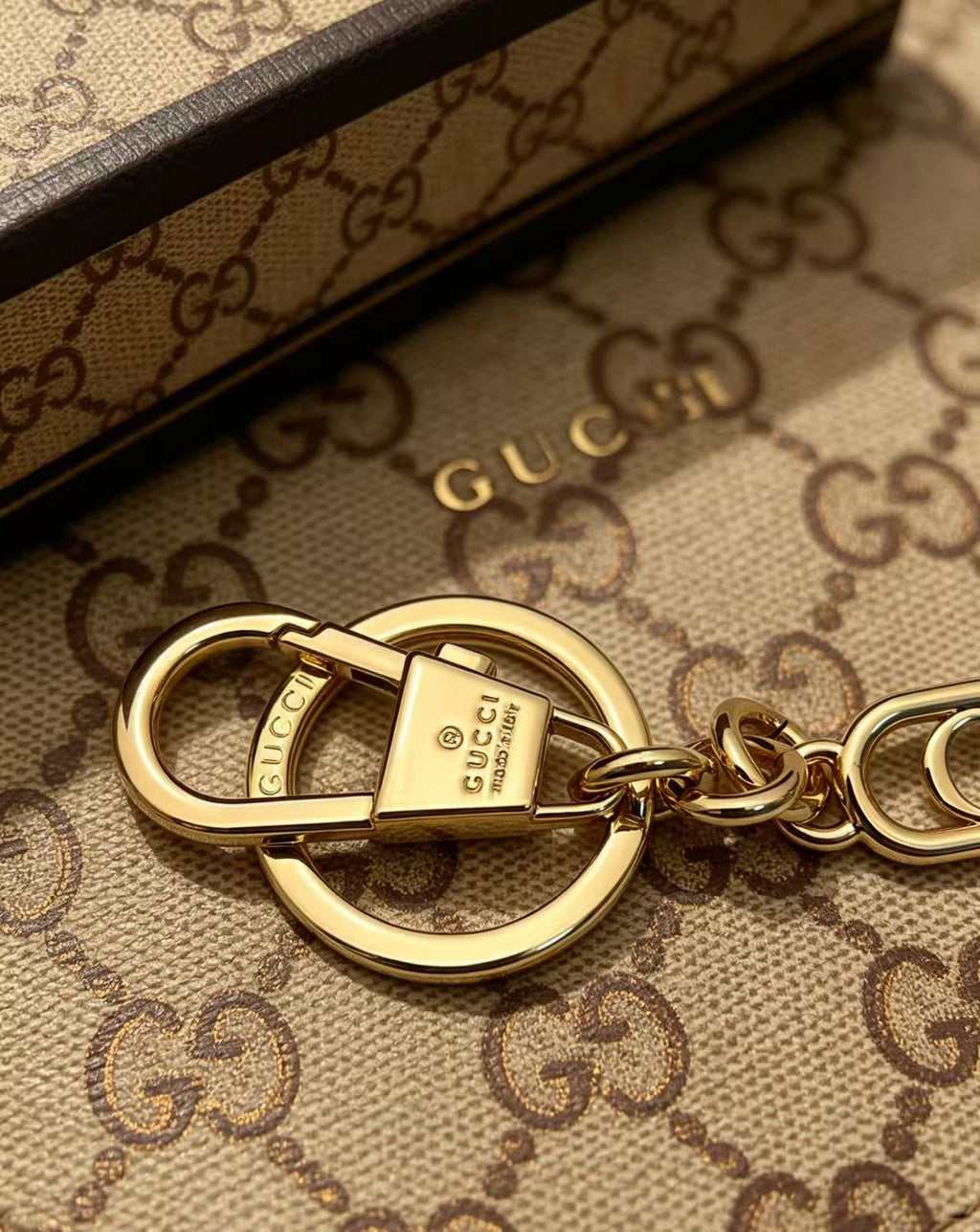 Gucci Key GG Letter Openwork Keychain - album image 6