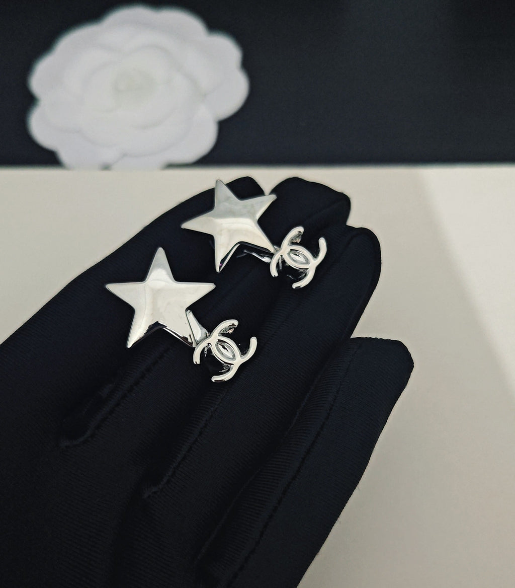 Chanel Star Earrings - album image 3
