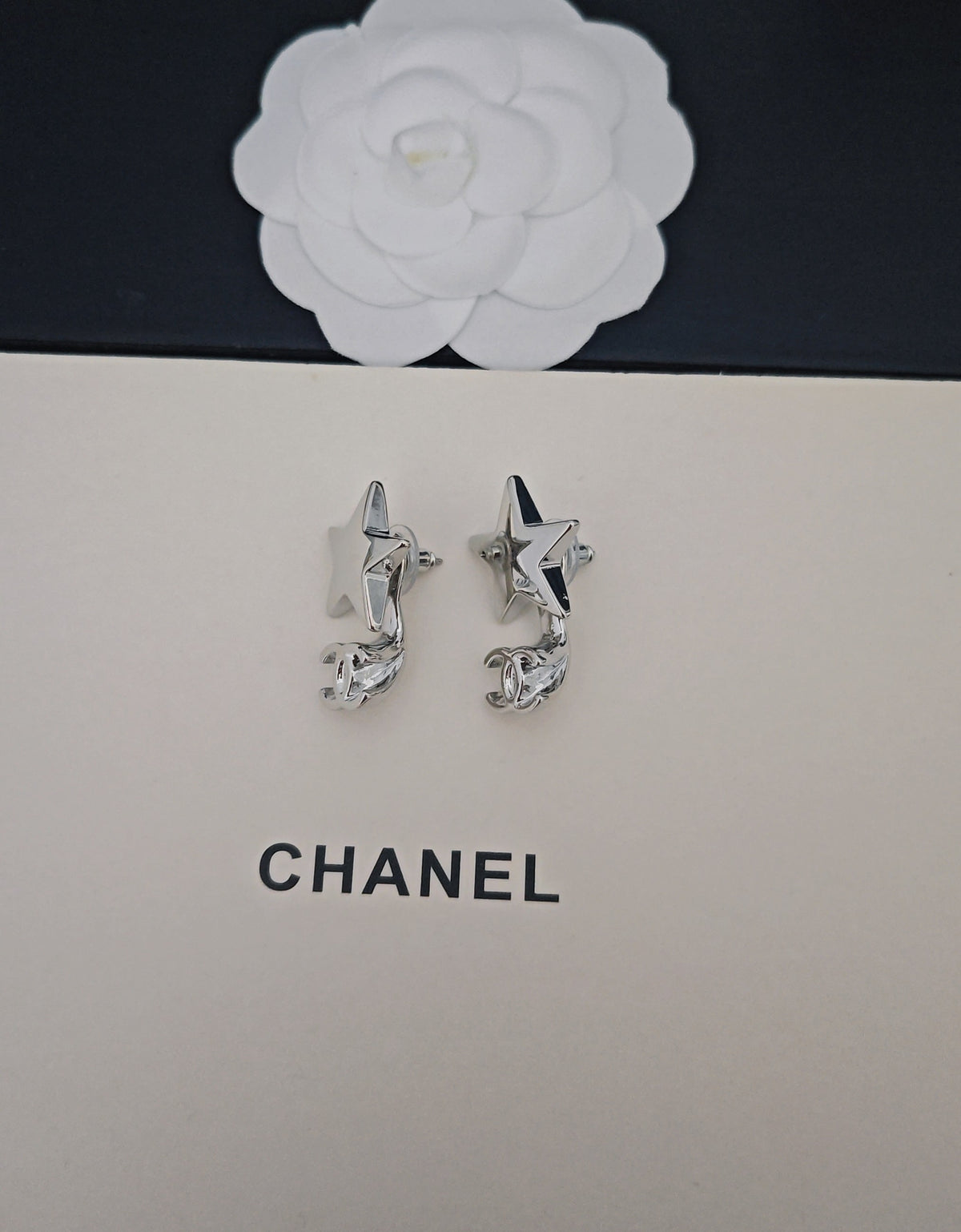Chanel Star Earrings - album image 4