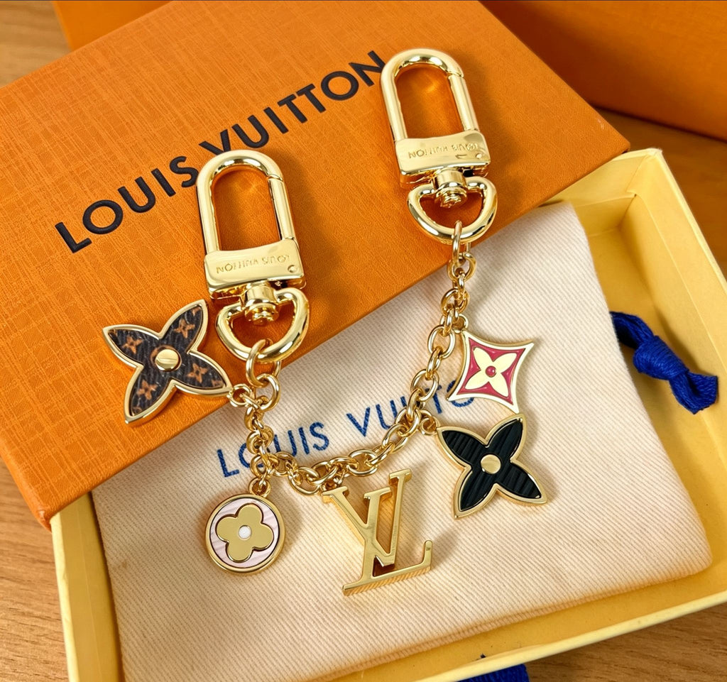 Louis Vuitton Spring Street Key Flower Monogram Letter Keychain - album image 2