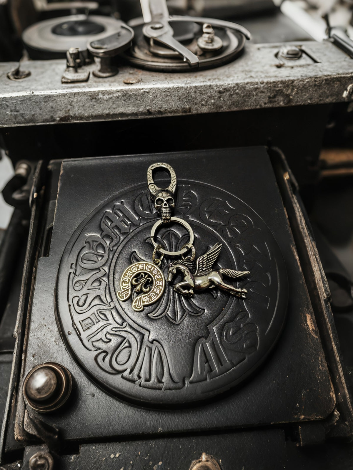 Chrome Hearts Round Lettered Pegasus Keychain - album image 8
