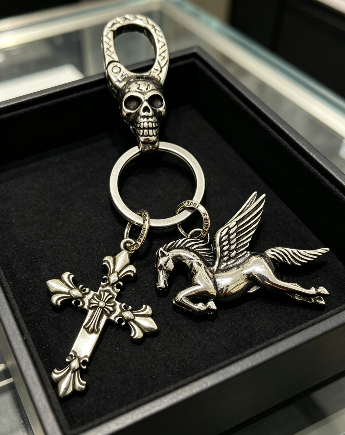 Chrome Hearts Ornate Fleur Pegasus Key Ring - album image 4