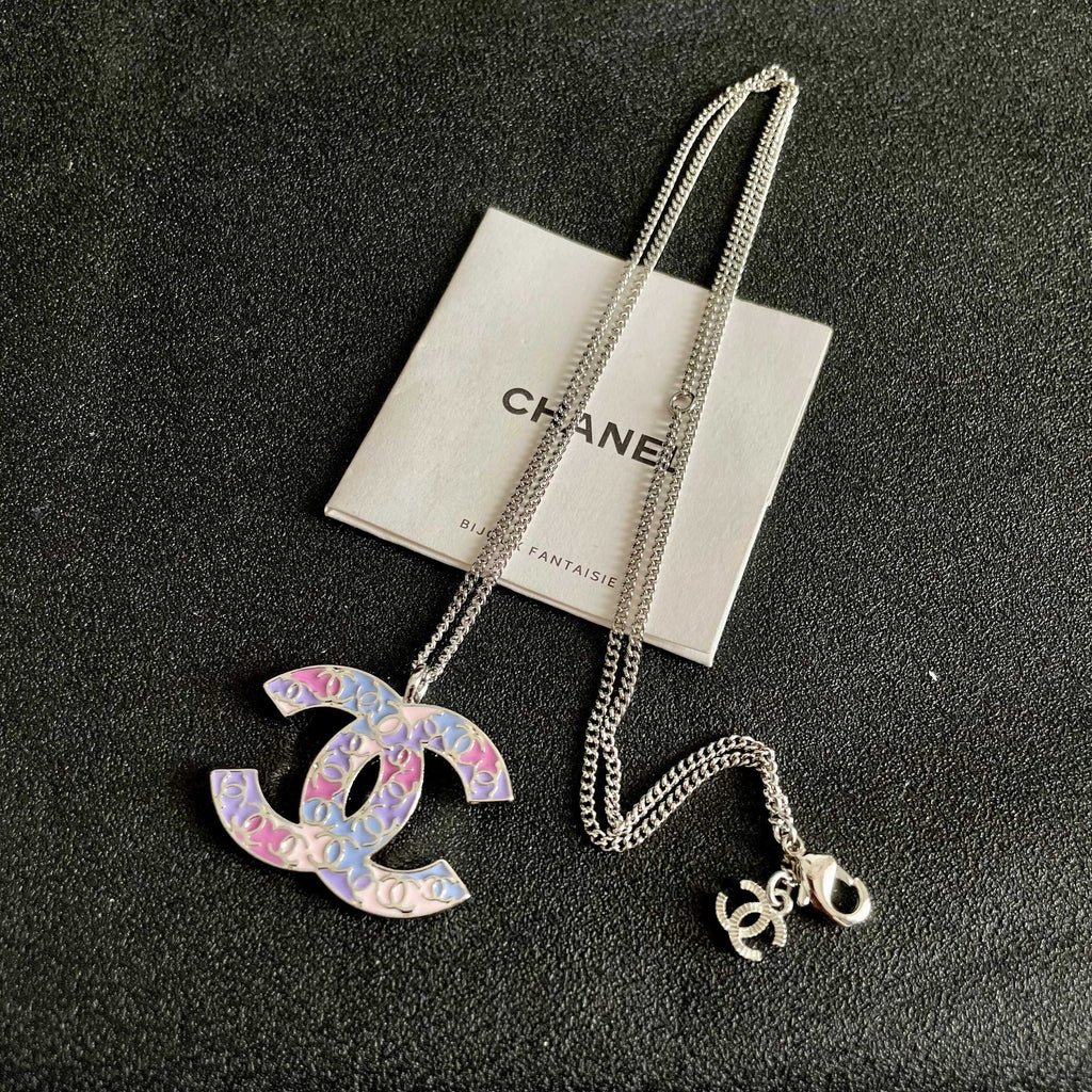 Chanel Interlocking C Necklace - album image 9