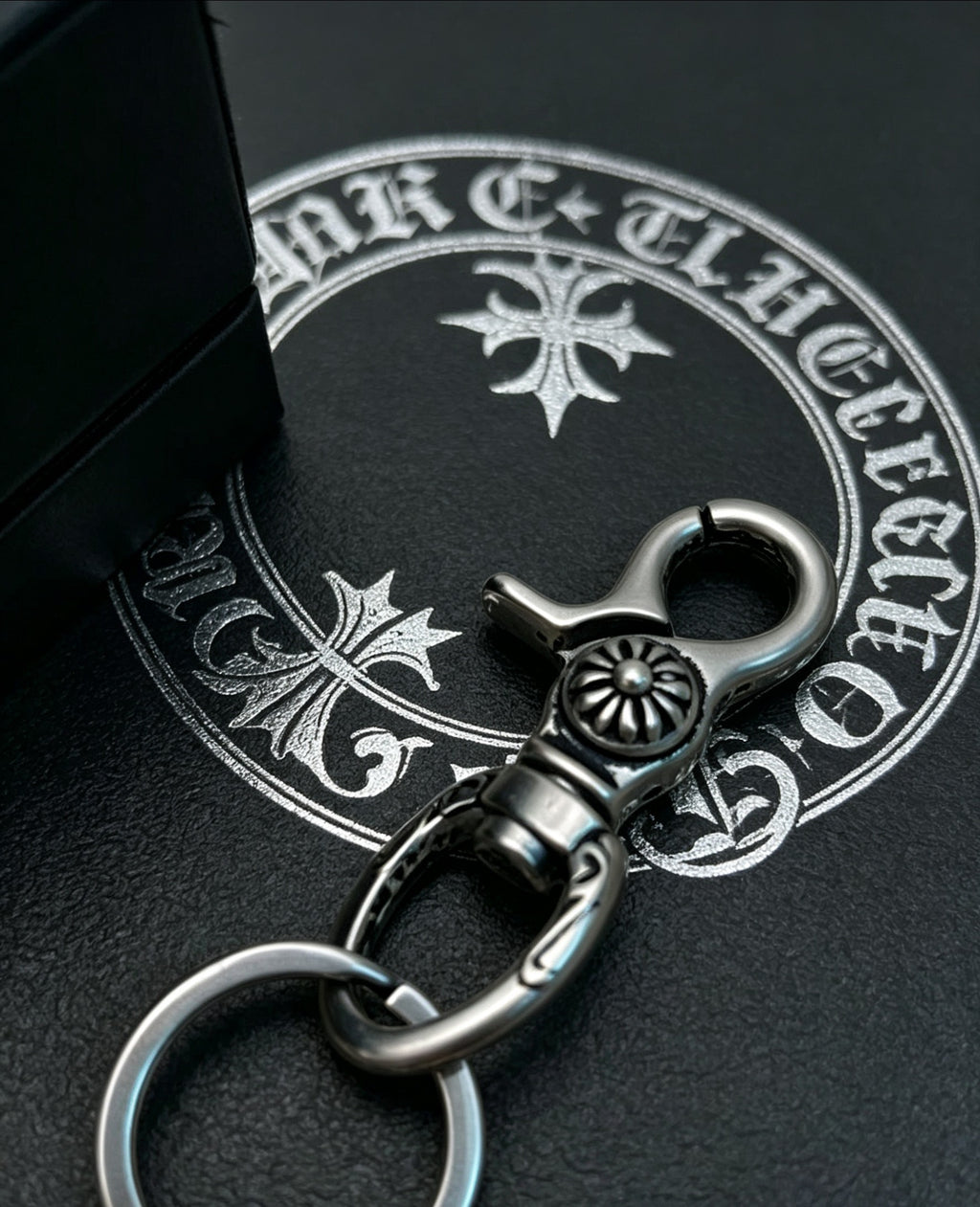 Chrome Hearts Sword Key Antiqued Chain Belt - album image 6