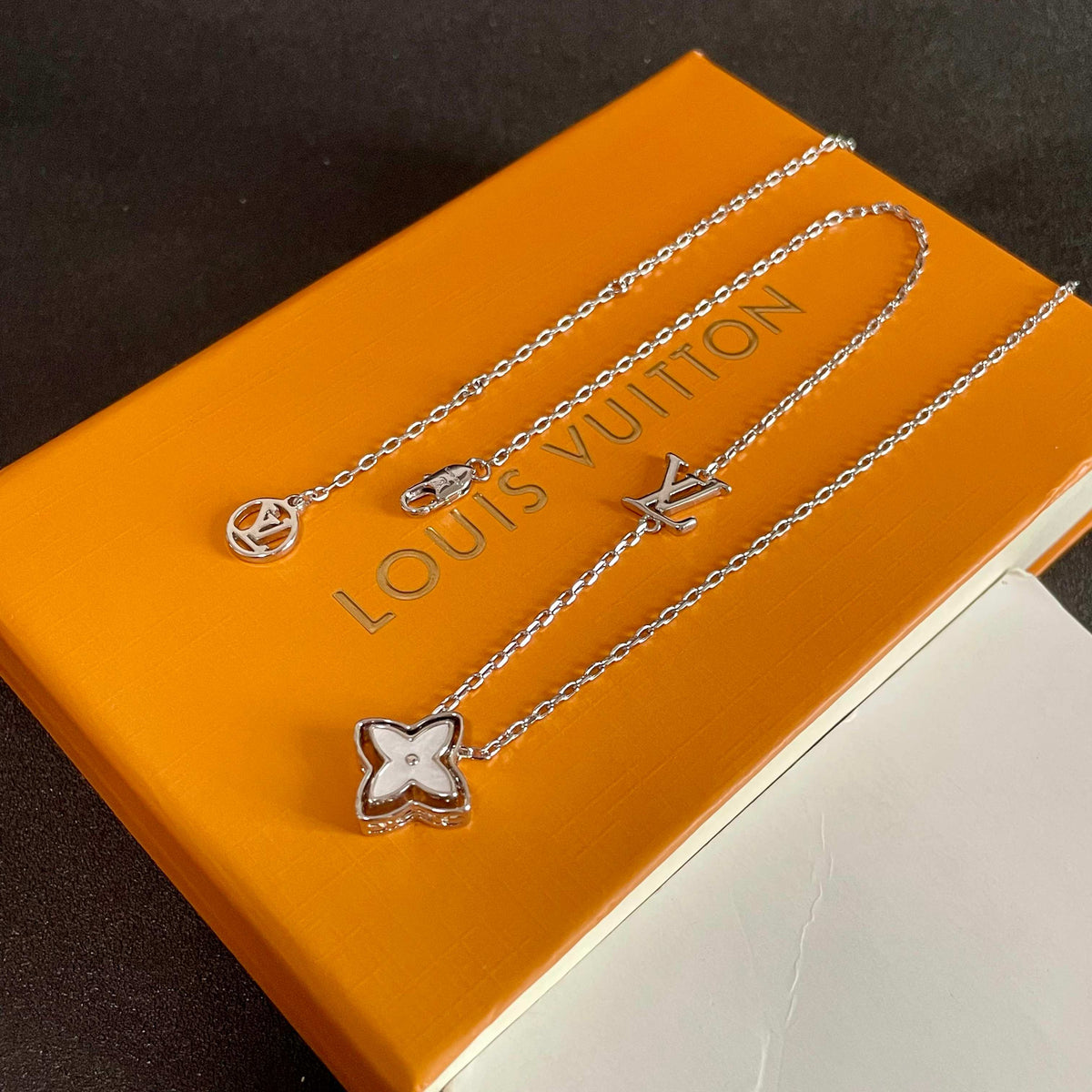 Louis Vuitton Double Flower Pendant Necklace - album image 6