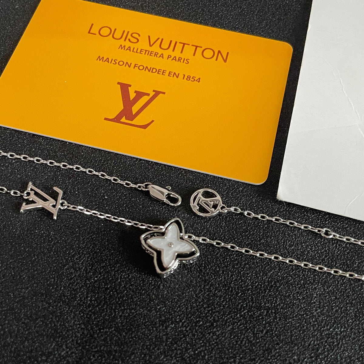 Louis Vuitton Double Flower Pendant Necklace - album image 7