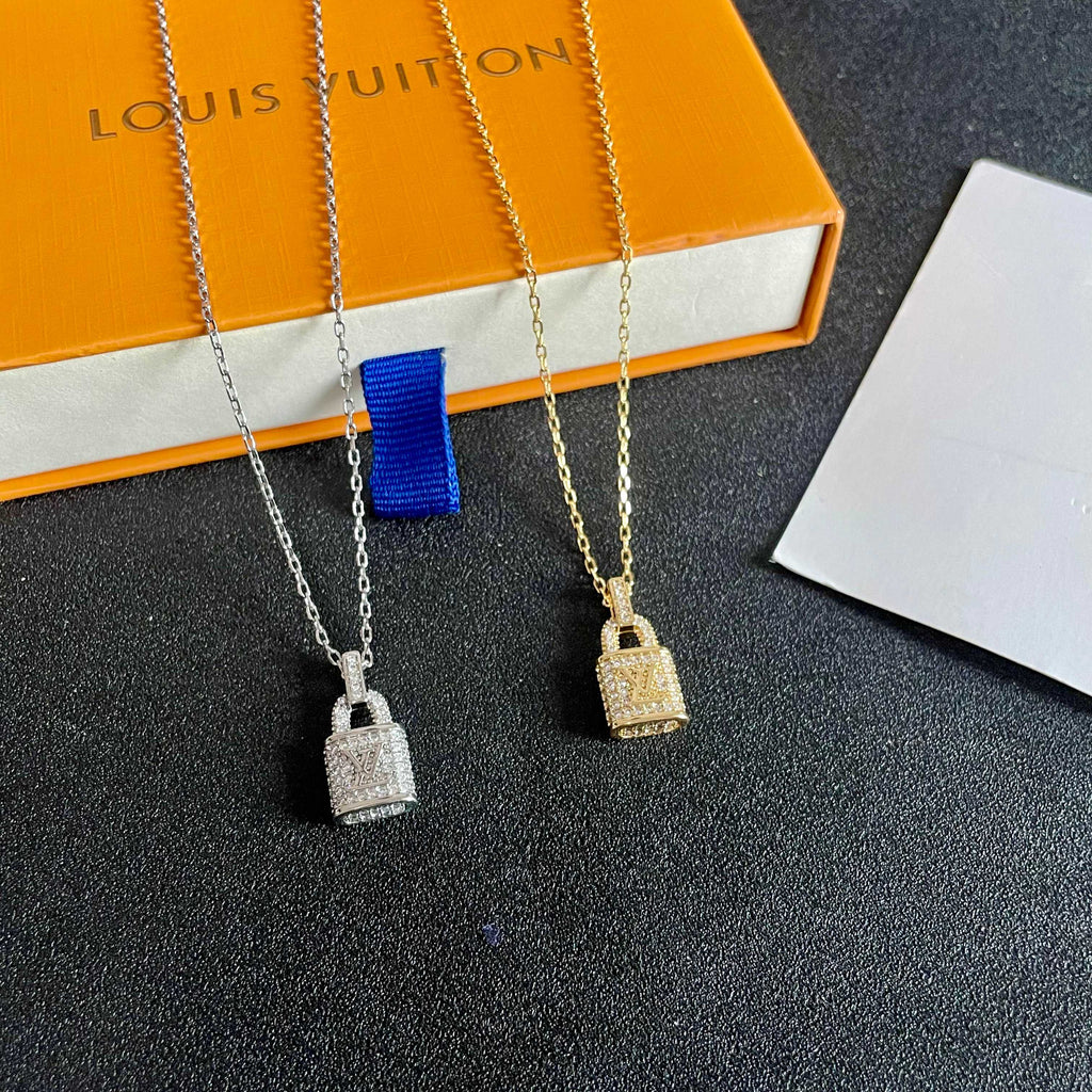 Louis Vuitton Double Flower Pendant Necklace - album image 10