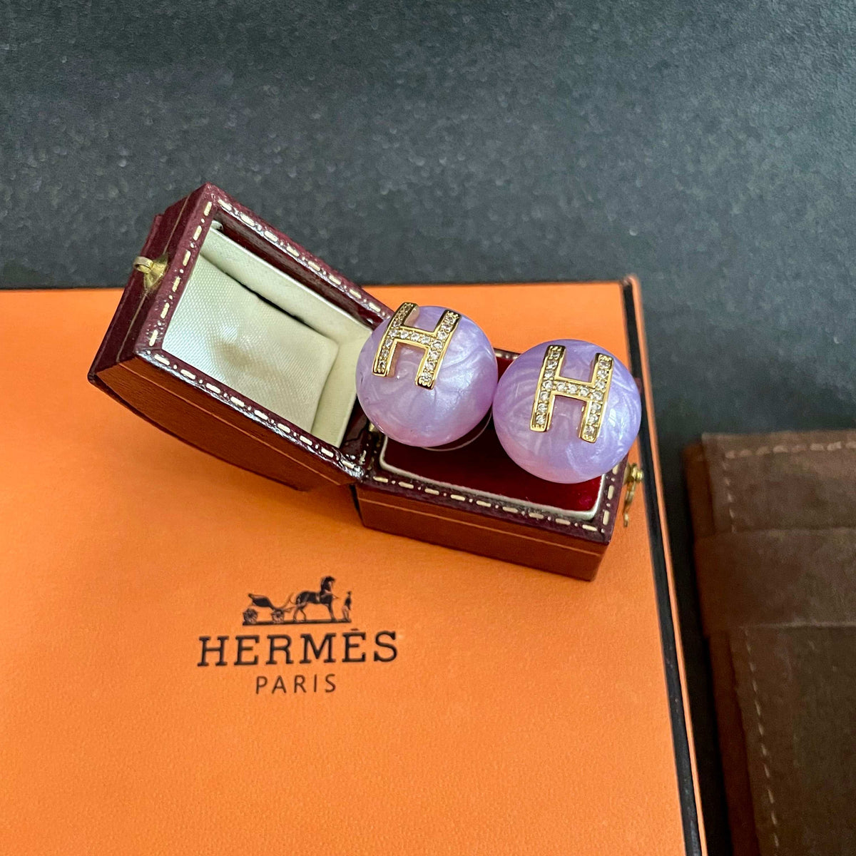 Hermès Purple Round Stud Earrings - album image 9