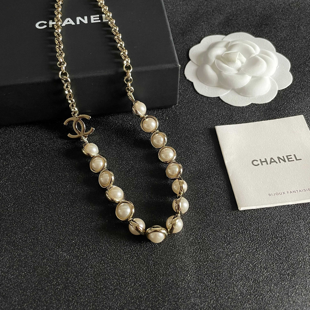 Chanel Interlocking C Pearl Necklace - album image 6