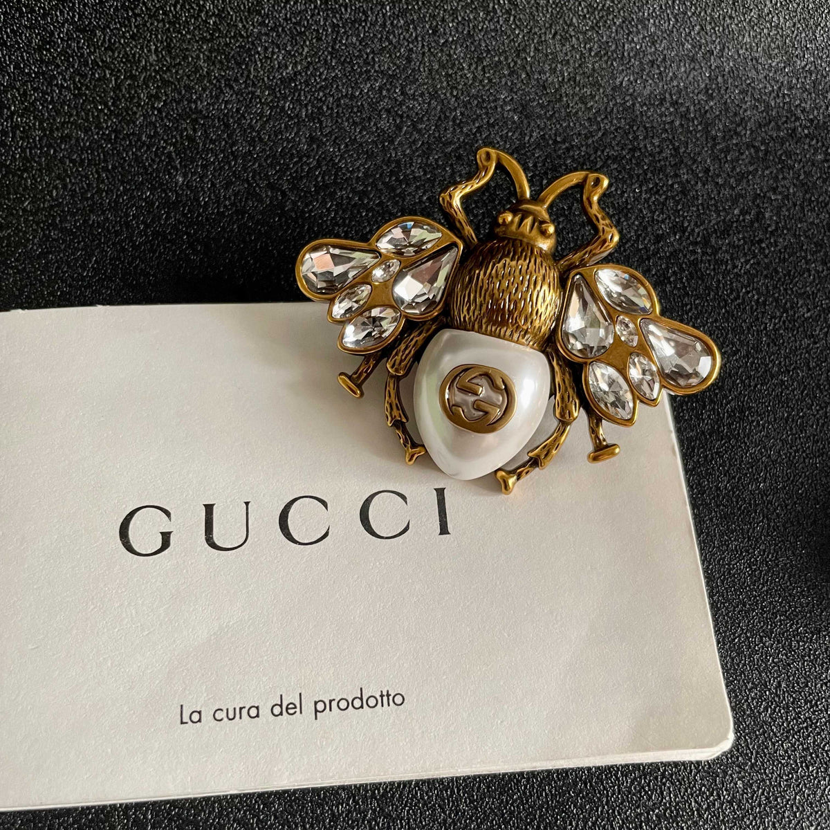 Gucci Gold-Tone Bee and Pearl Brooch - album image 8