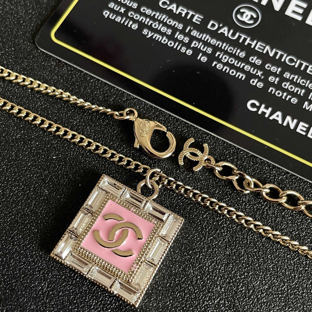 Chanel Interlocking C Necklace - album image 7