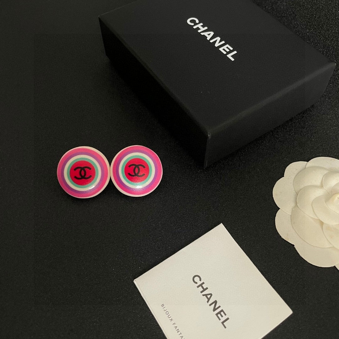 Chanel Interlocking C Circular Stud Earrings - album image 5