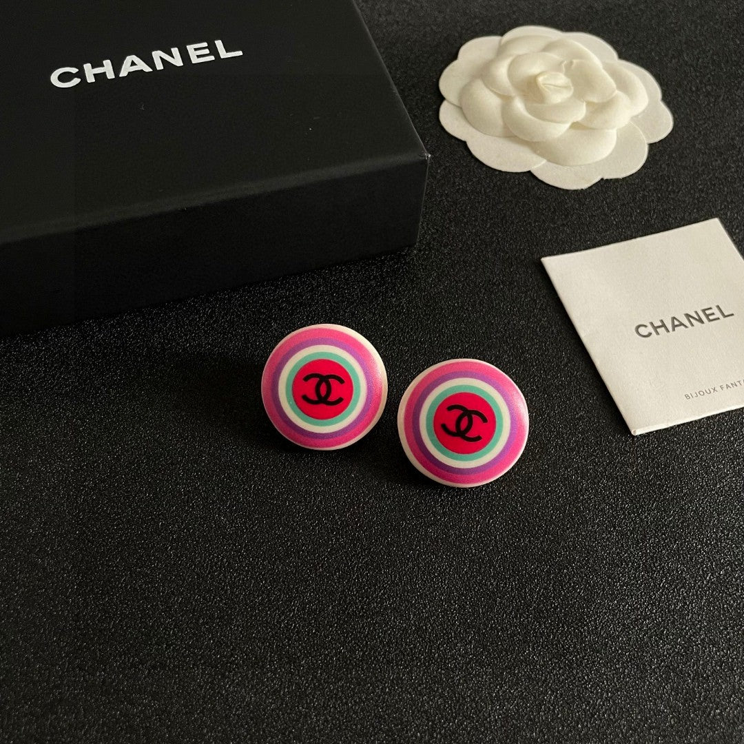 Chanel Interlocking C Circular Stud Earrings - album image 6