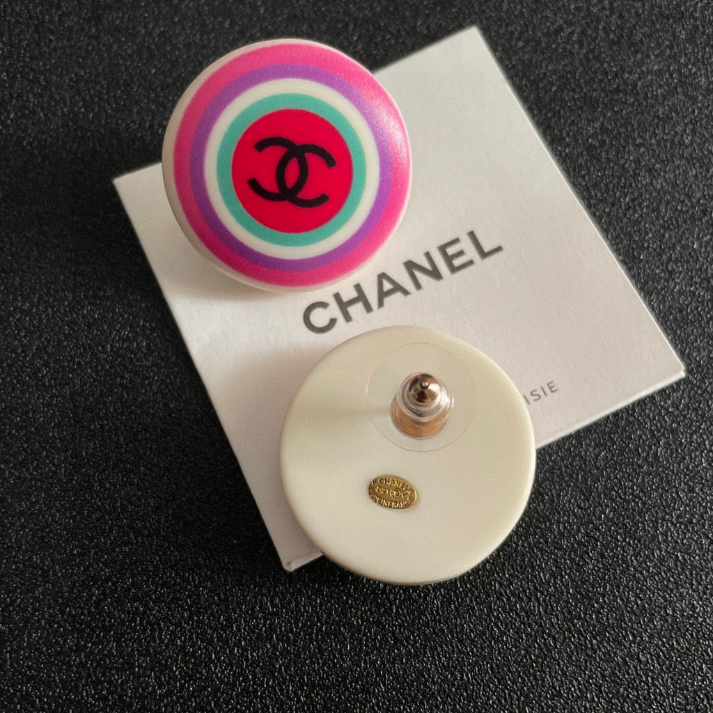 Chanel Interlocking C Circular Stud Earrings - album image 7
