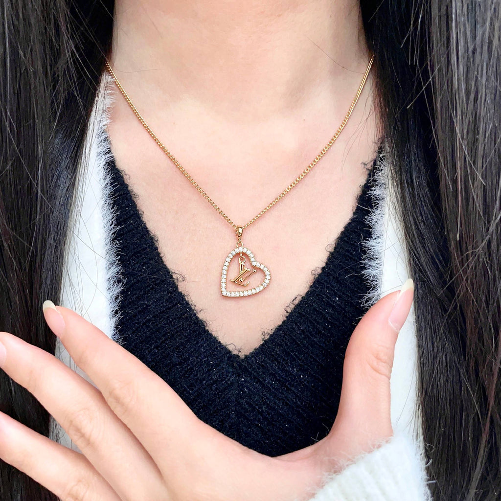 Louis Vuitton Circular Pendant Necklace - album image 2