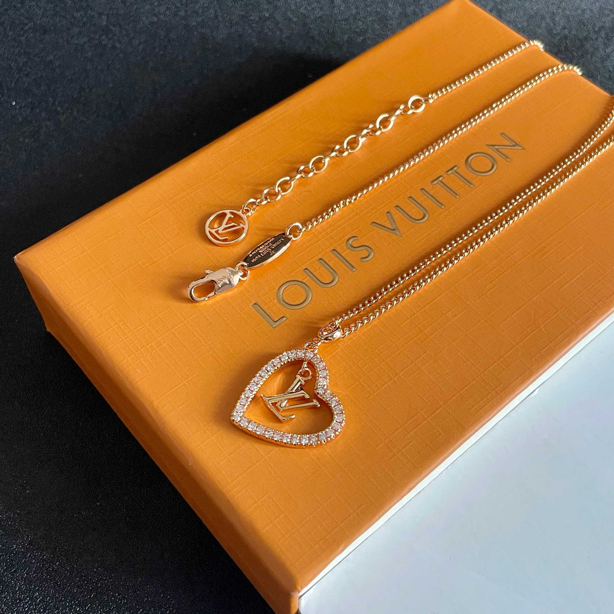 Louis Vuitton Circular Pendant Necklace - album image 6