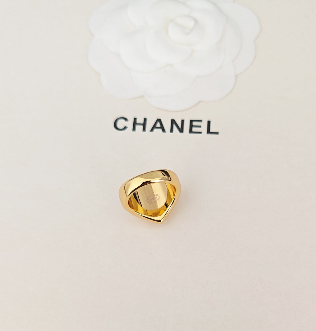 Chanel Red Heart Ring - album image 4