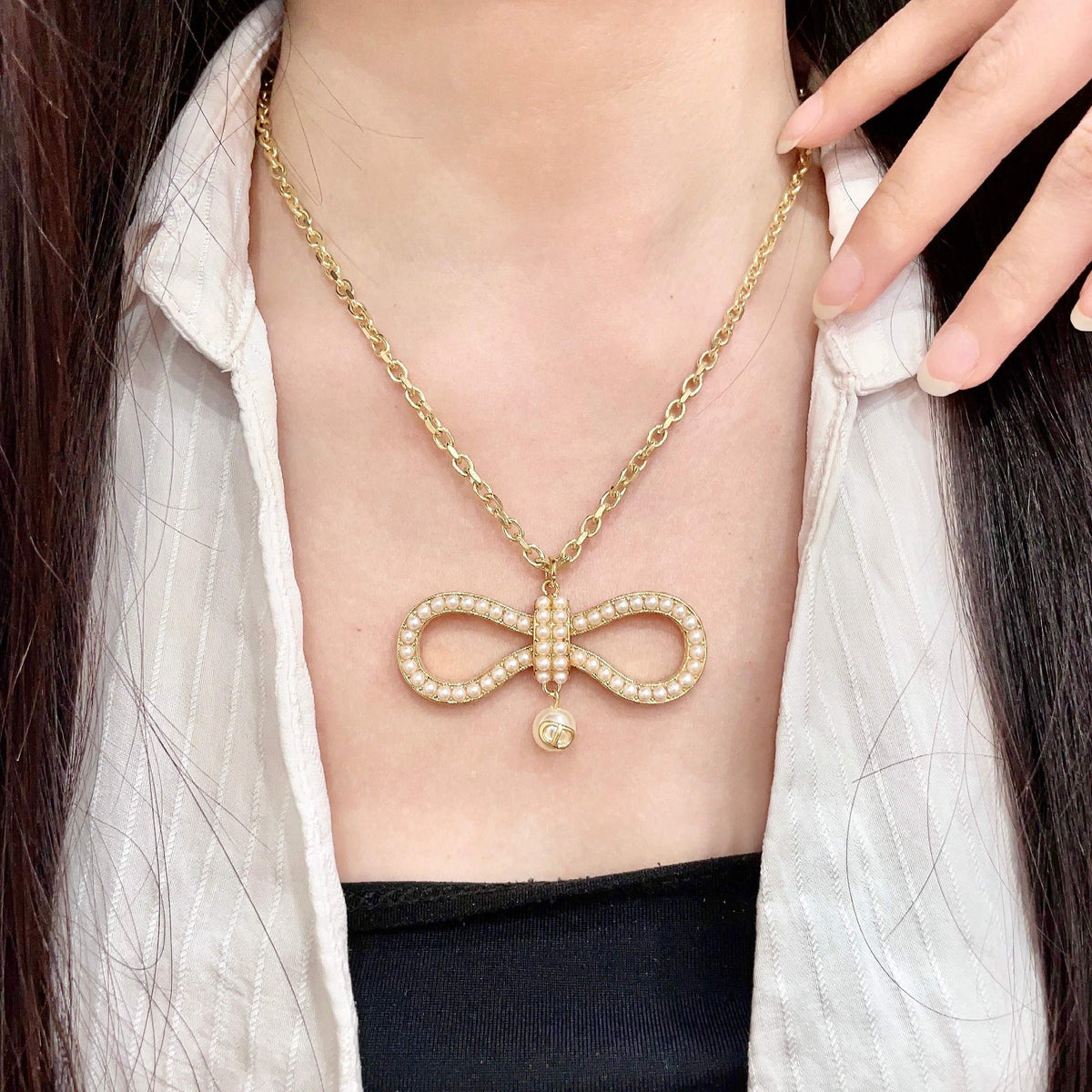 Dior Open Bow Pendant Necklace - product image 1