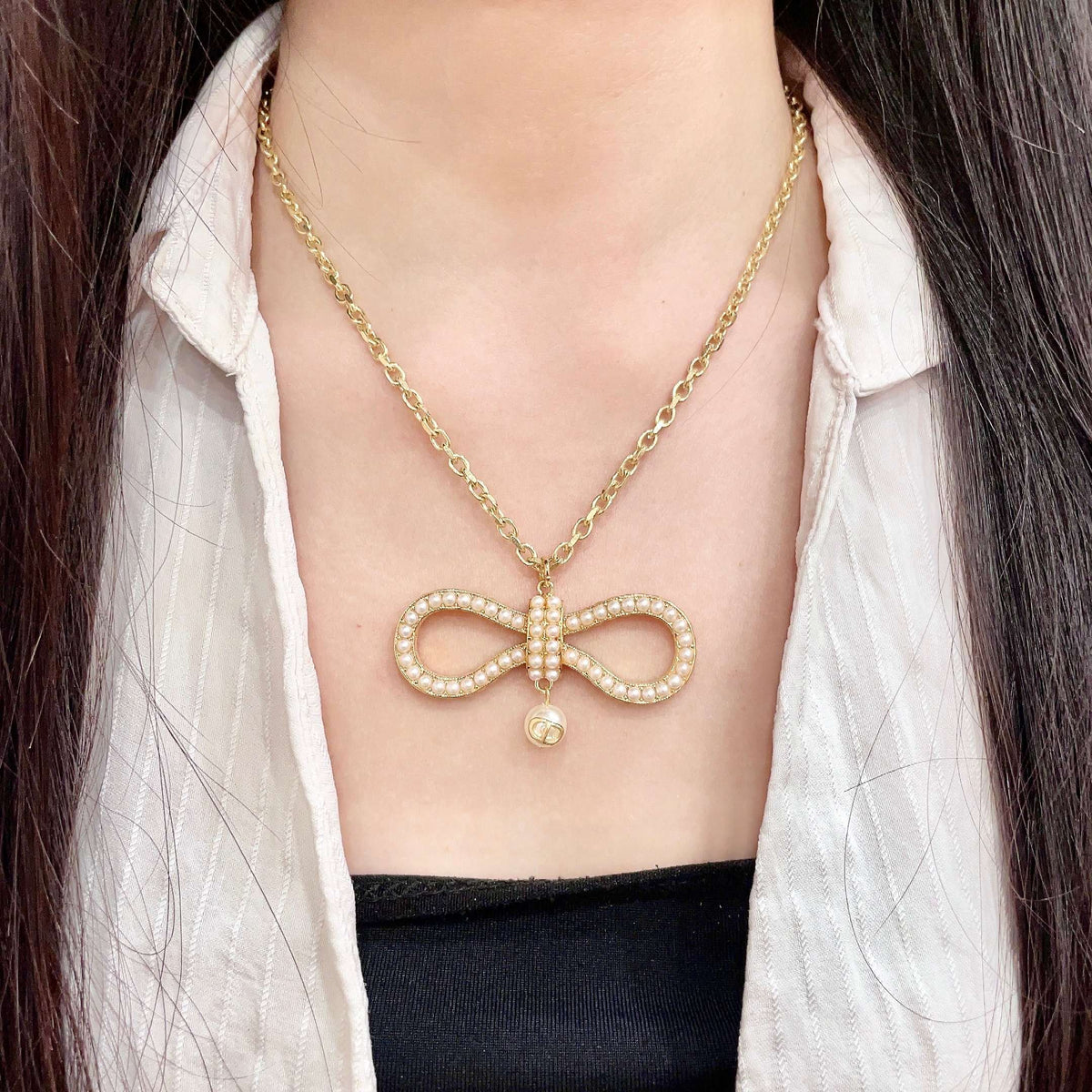 Dior Open Bow Pendant Necklace - product image 3