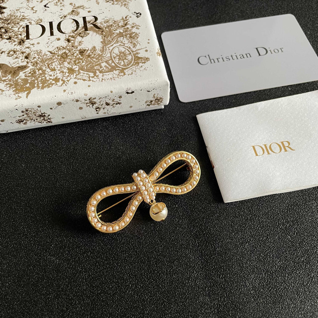 Dior Crystal Ribbon Bow Brooch - product image 6