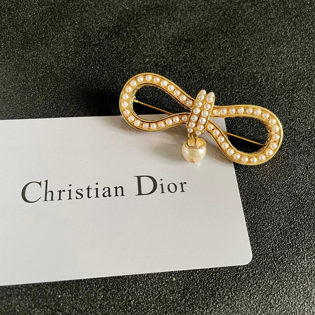 Dior Crystal Ribbon Bow Brooch - product image 9