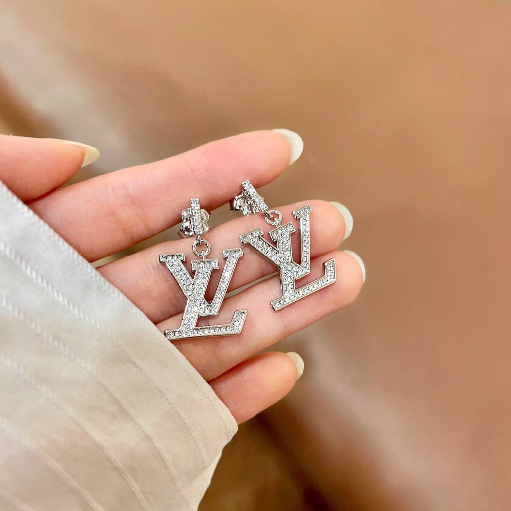 Louis Vuitton Silver-Tone LV Drop Earrings - album image 4