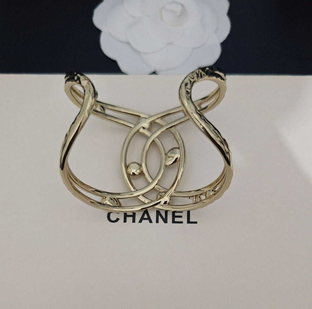 Chanel Gold-Tone Openwork CC Brooch - album image 4