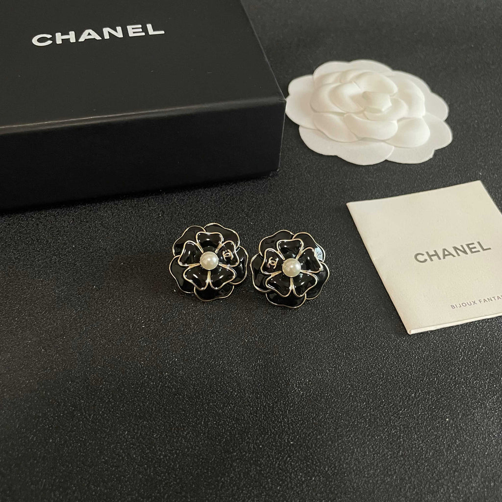 Chanel Interlocking C Camellia Stud Earrings - album image 6