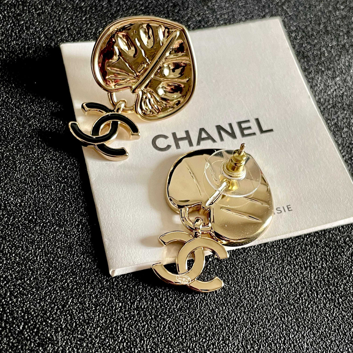 Chanel Interlocking C Earrings - album image 7