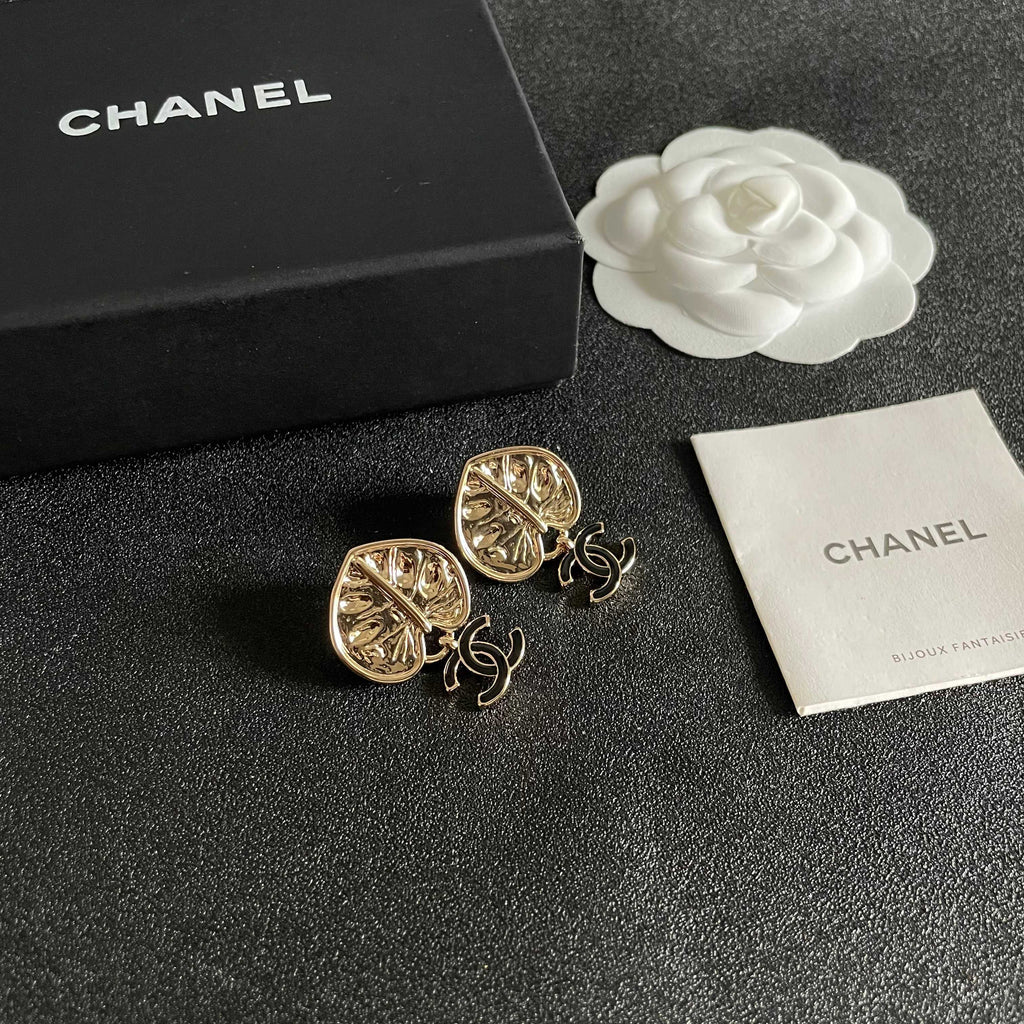 Chanel Interlocking C Earrings - album image 6